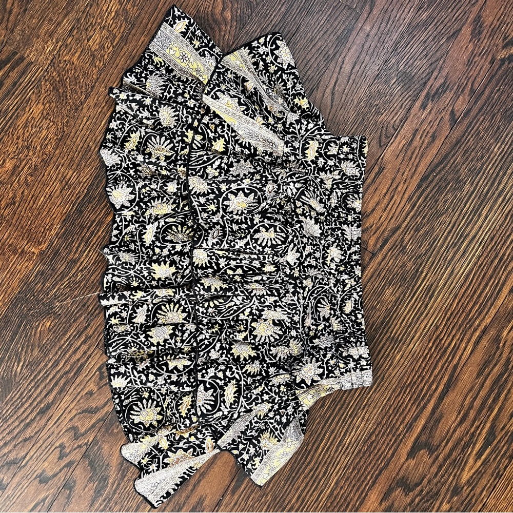 Black and Gold miniSkirt